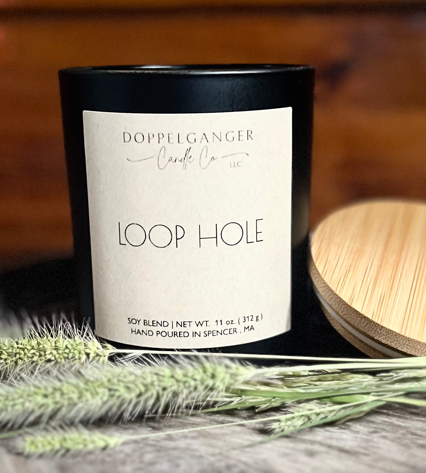 LOOP HOLE Candle