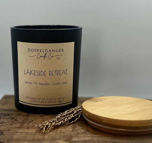 Lakeside Retreat Candle